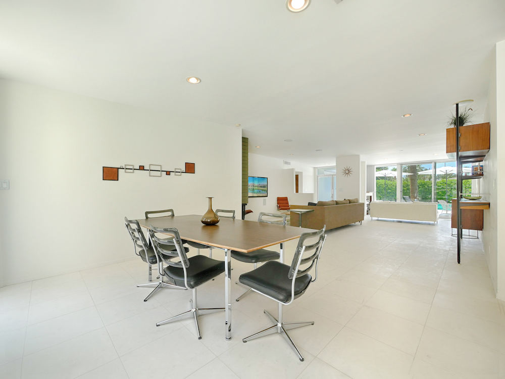 midcentury modern interior-palm springs