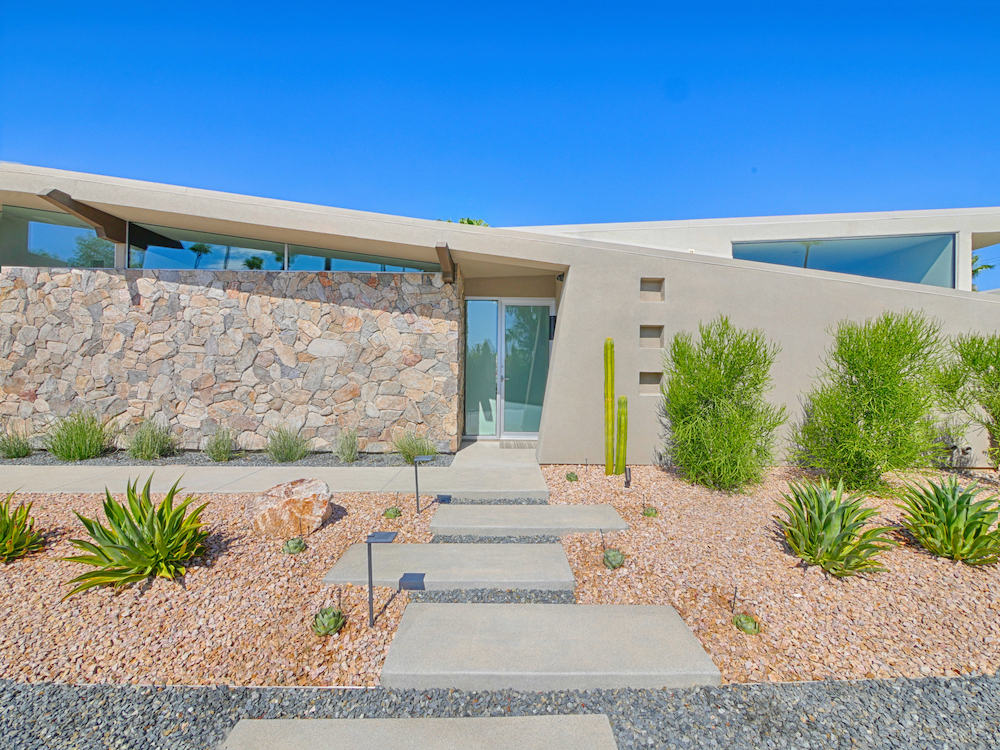 midcentury modern exterior-palm springs