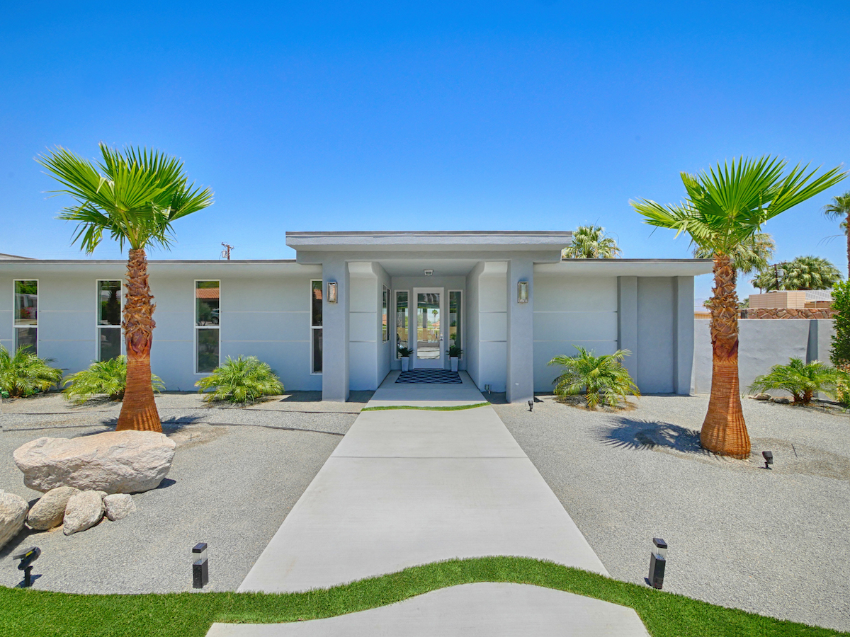 midcentury modern exterior-palm springs