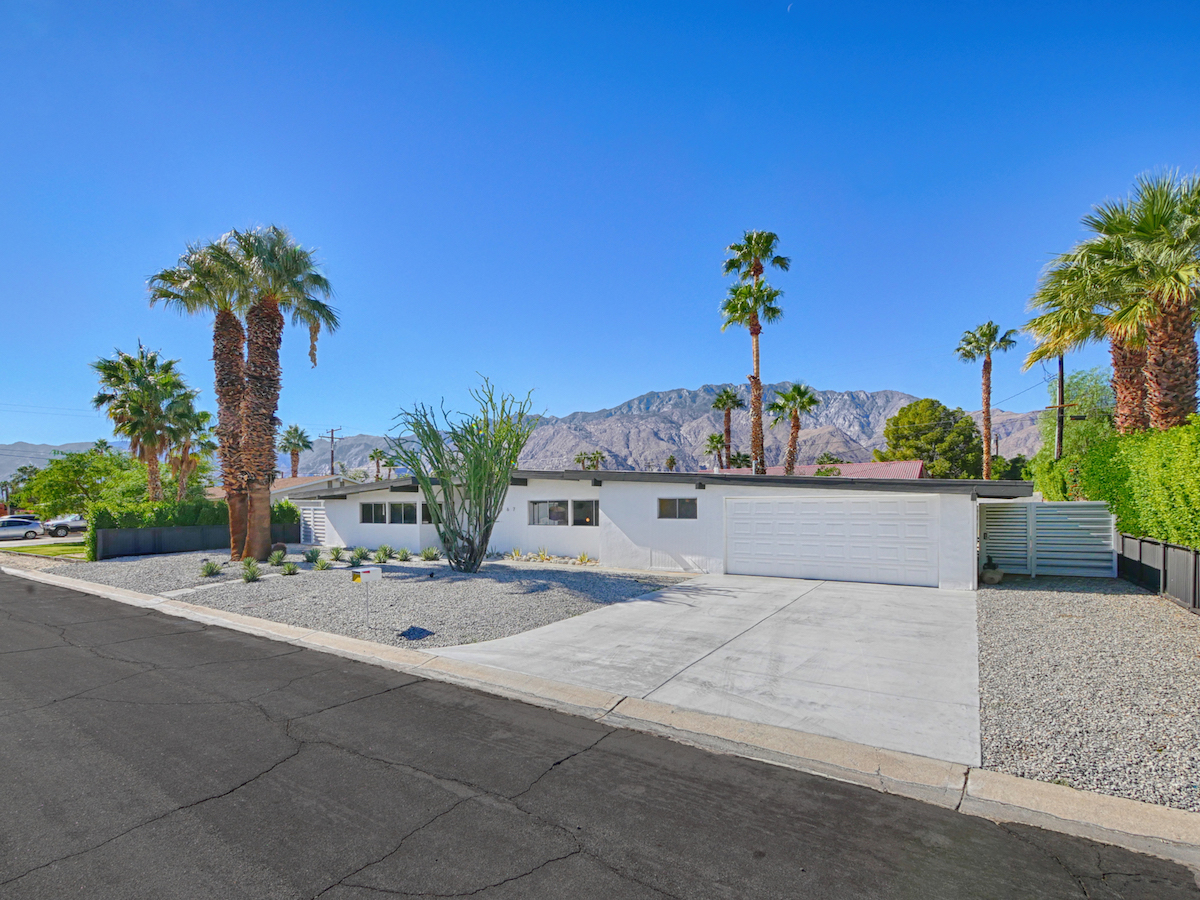 midcentury modern exterior-palm springs