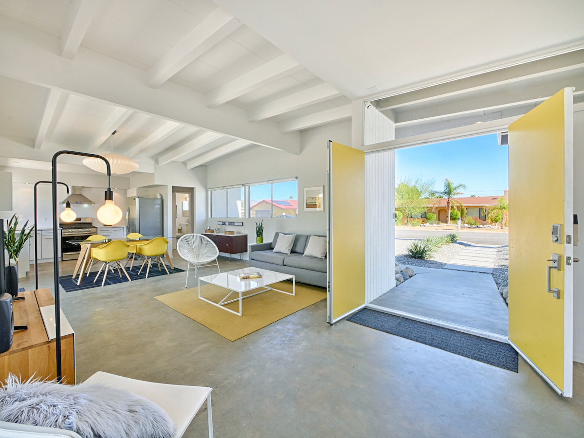 exterior condo-palm springs