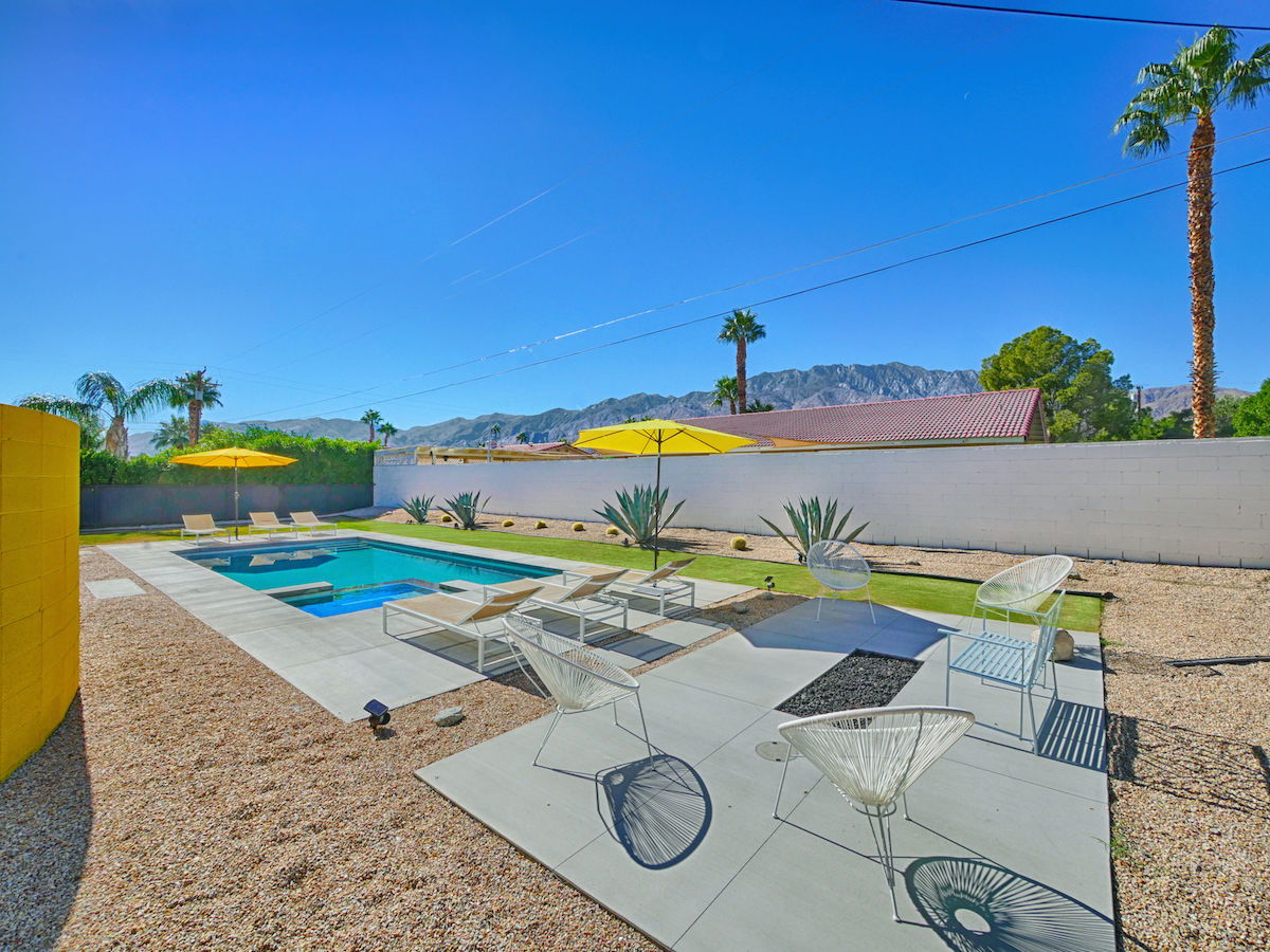 midcentury modern interior-palm springs