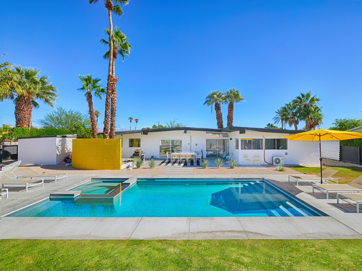 midcentury modern interior-palm springs