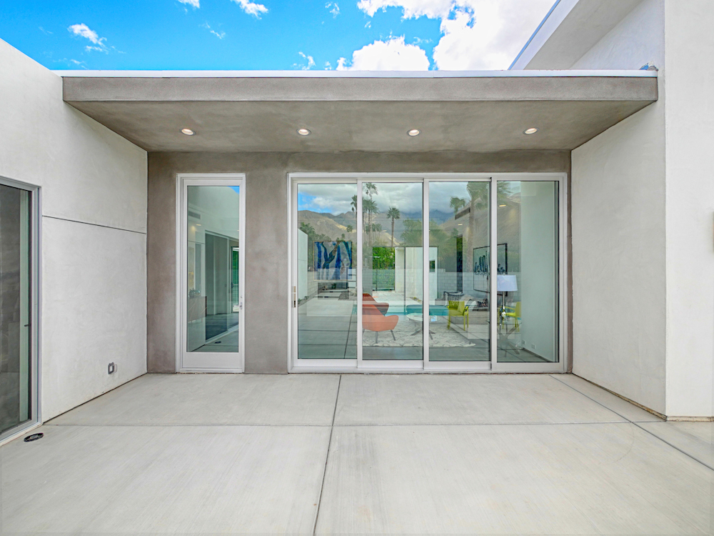 exterior condo-palm springs