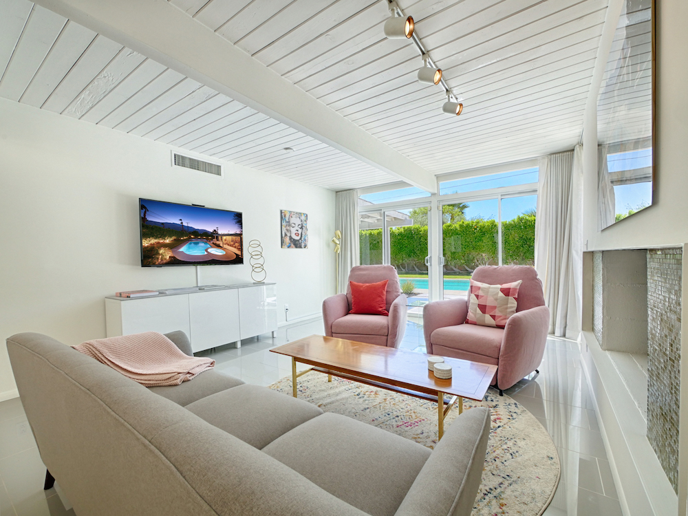 midcentury modern exterior-palm springs