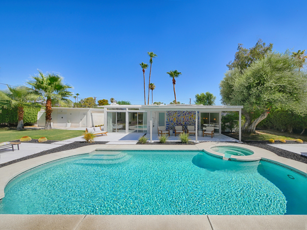 midcentury modern exterior-palm springs